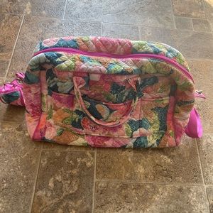 Vera Bradley Superbloom Floral- Large Overnight Iconic Weekend Traveler Bag